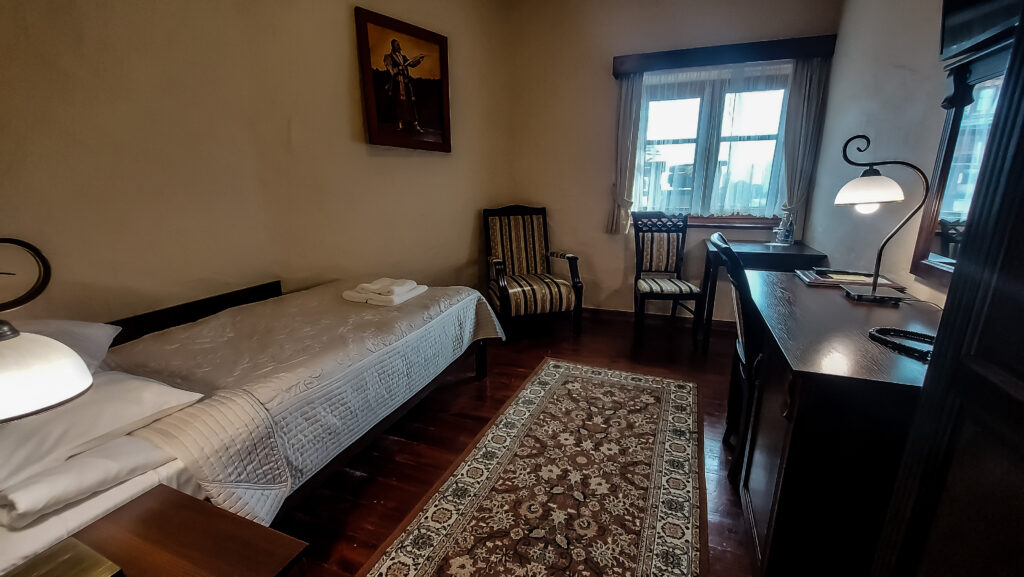 Pokój jednoosobowy w hotelu Stanica Kresowa Chreptiów