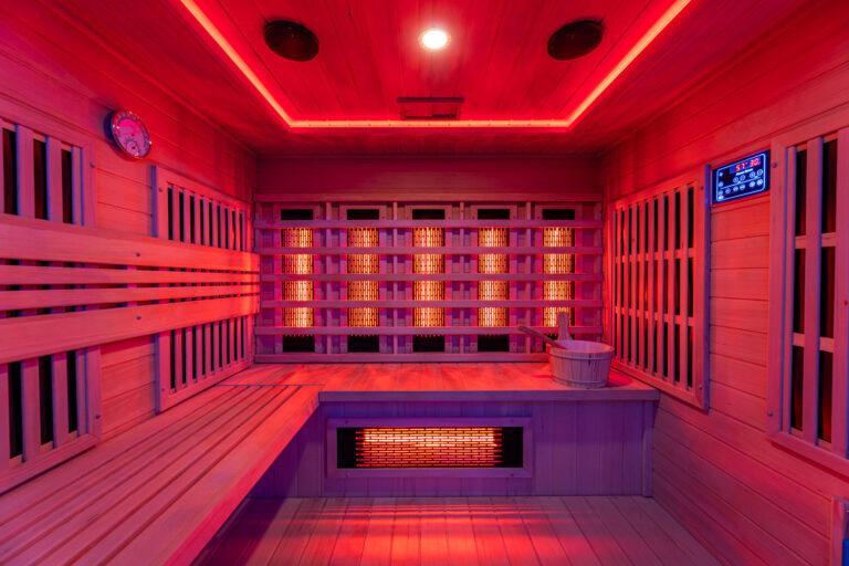 Sauna i jacuzzi – pakiet premium w Stanicy Kresowej Chreptiów